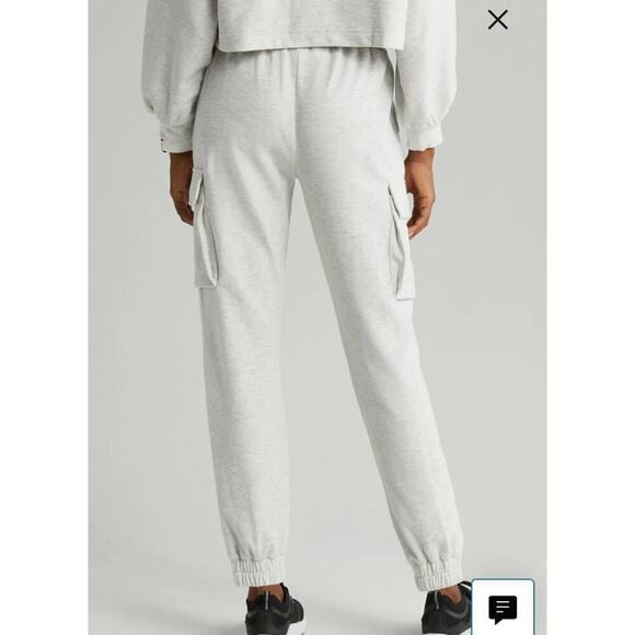 Zella Grey Pocket Cozy Utility Cargo Jogger Sweatpants Size XS - Picture 2 of 9